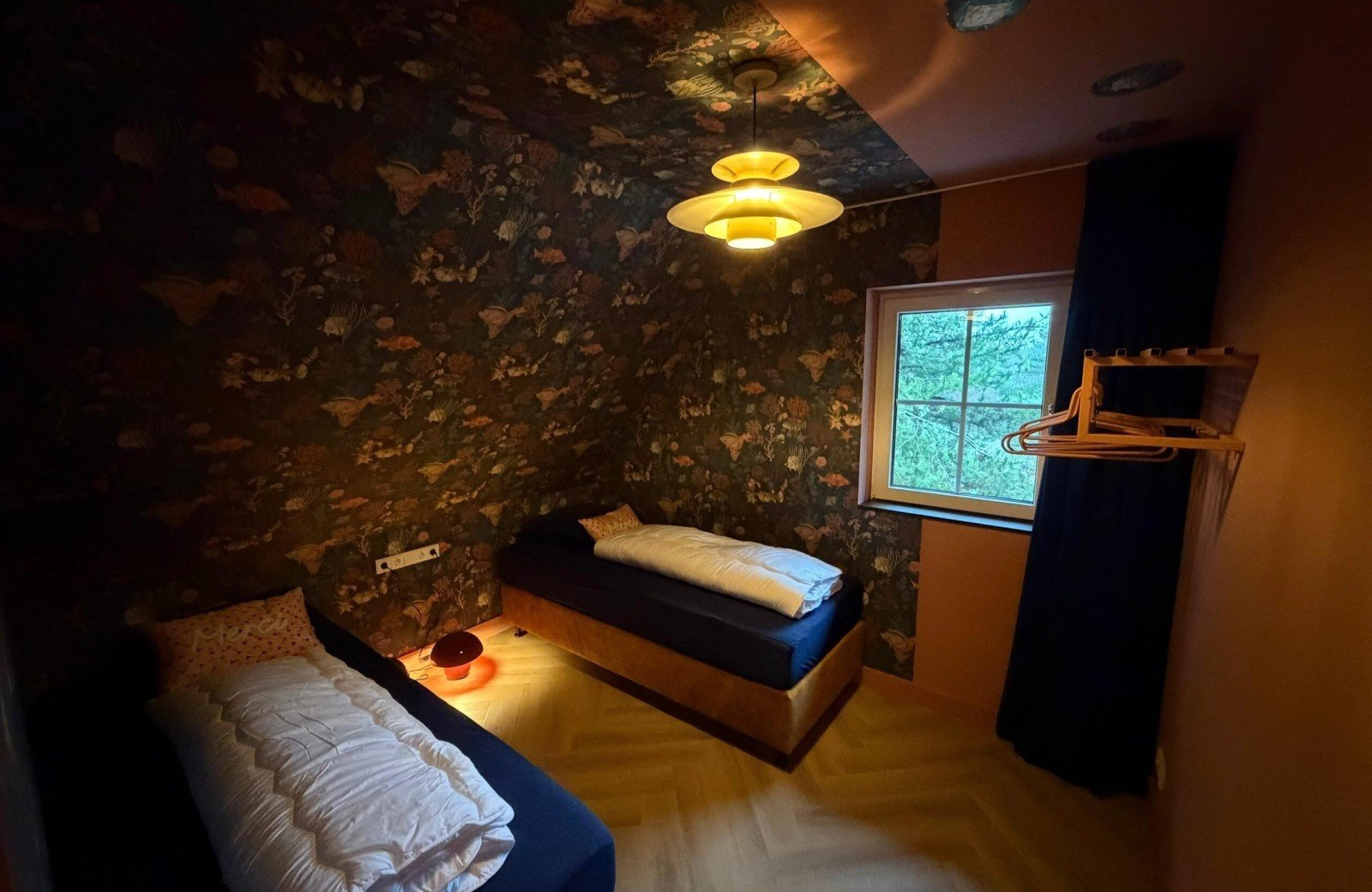 0ed29de8 d81c 4536 8590 b51a4908d28f