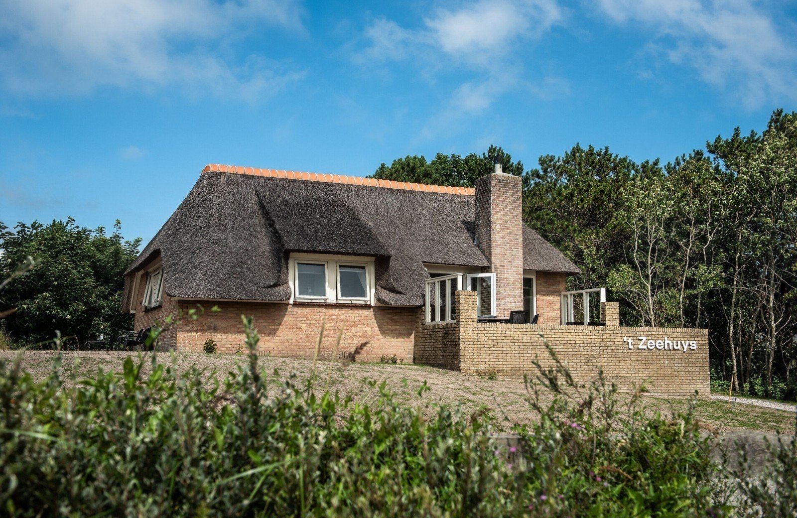 T zeehuys 8